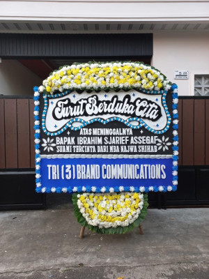 Papan Bunga Duka di Mandalawangi
